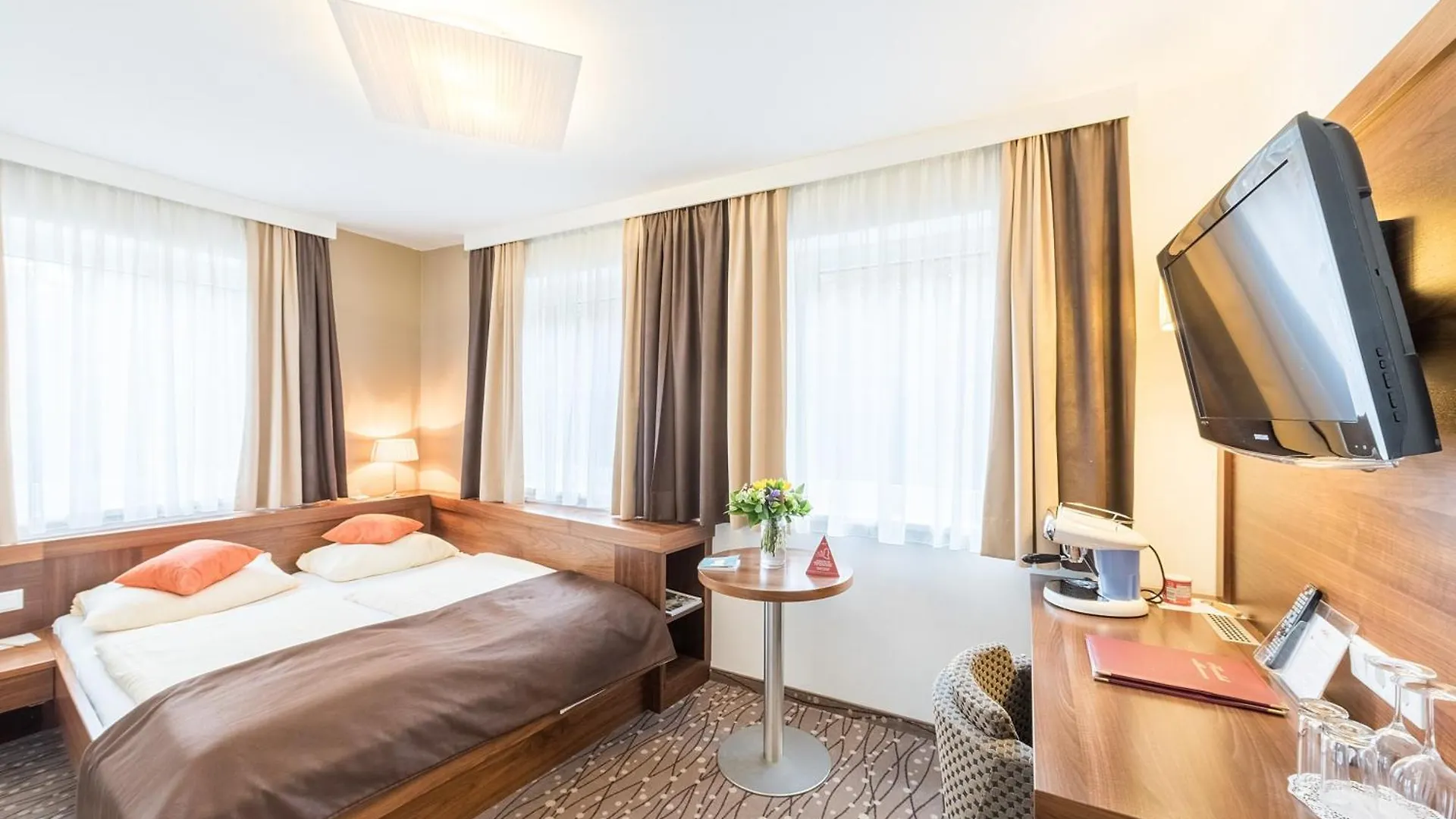 Austria Classic Hotel Hoelle Salzburg 4*,  Austria